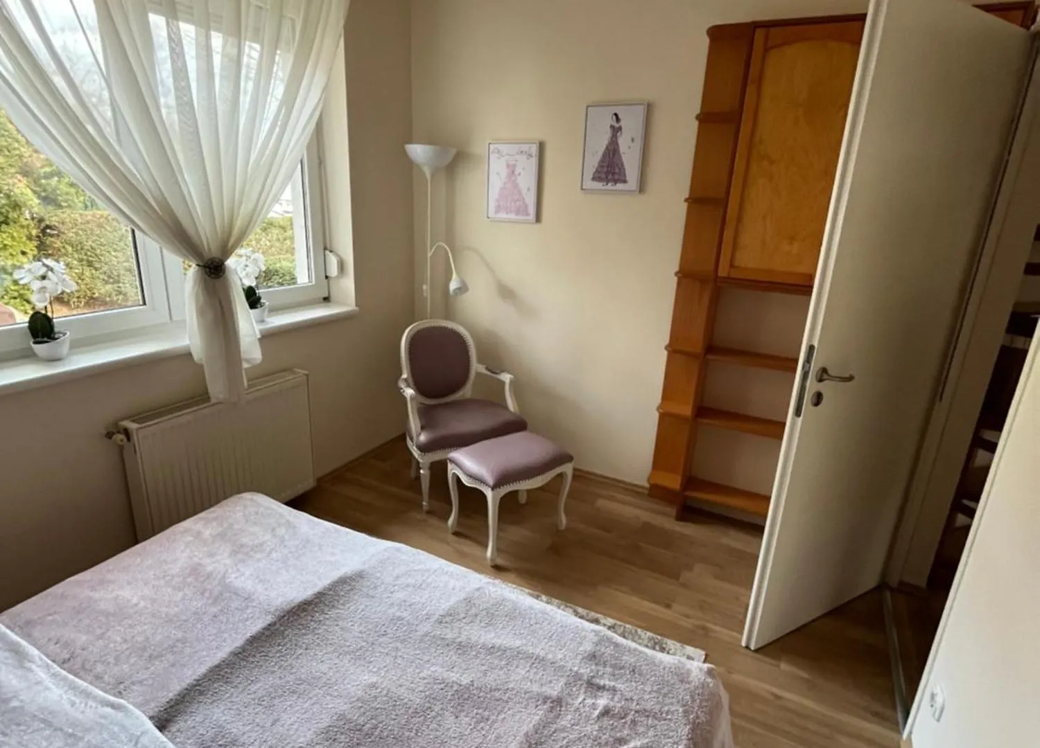 Kiraly Csaladi Apartman- Royal Family Apartment #Freegarage Budapest