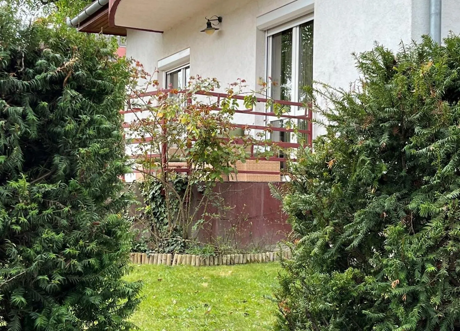 Kiraly Csaladi Apartman- Royal Family Apartment #Freegarage Budapest