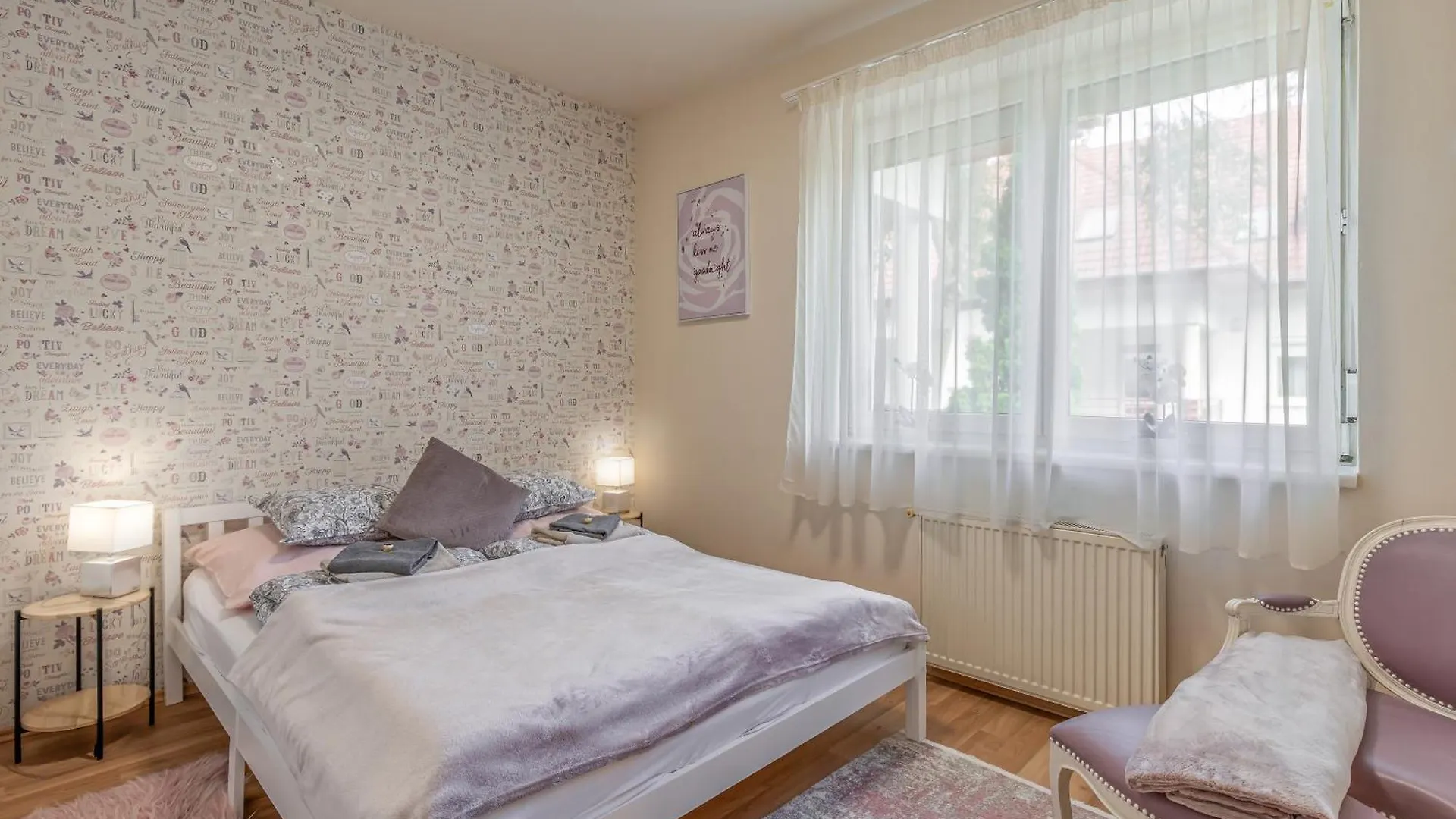 Kiraly Csaladi Apartman- Royal Family Apartment #Freegarage Budapest 0*,