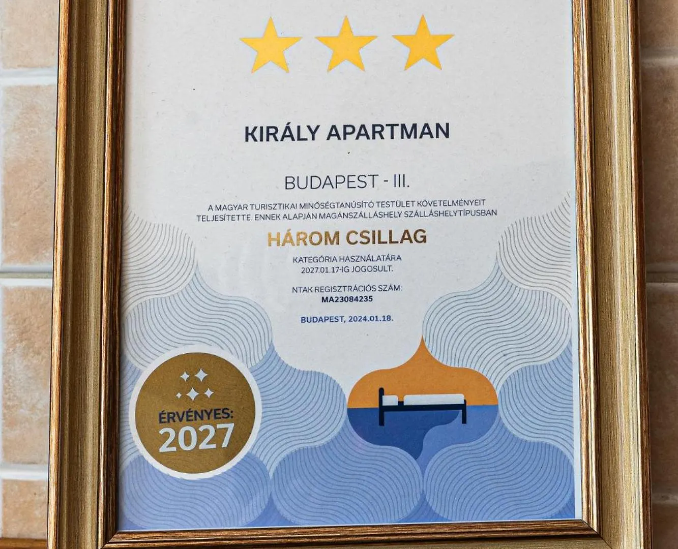 Kiraly Csaladi Apartman- Royal Family Apartment #Freegarage Budapest